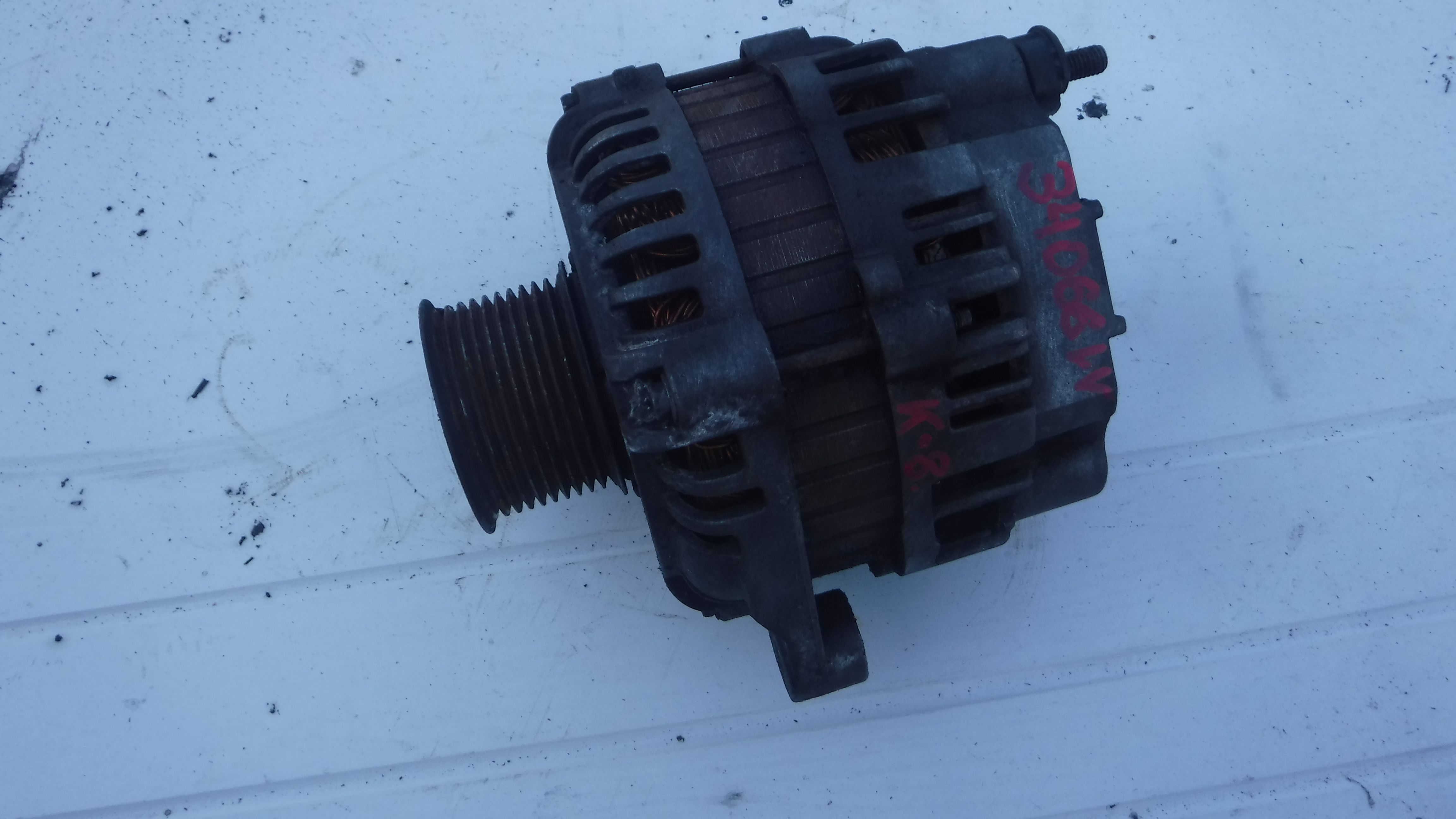 Генератор 500331736 курсор 8 IVECO